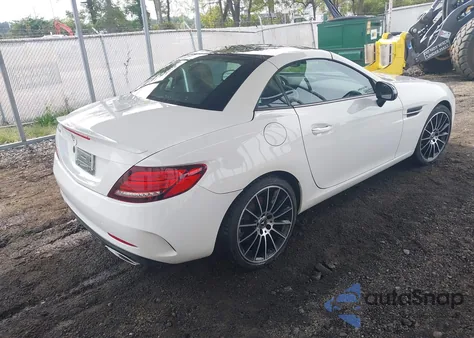 2019 Mercedes-Benz Slc 300 from USA, damaged, VIN WDDPK3JAXKF159423